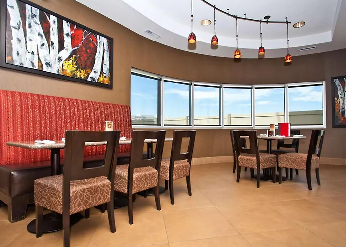 Best Western Premier Freeport Inn Calgary Airport