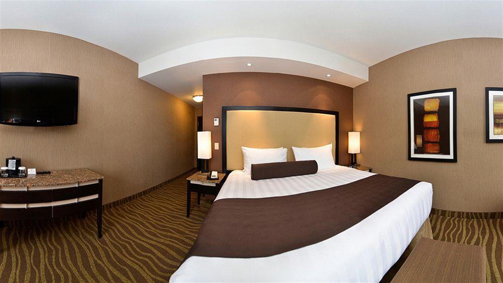 Western Premier Freeport Airport 4*